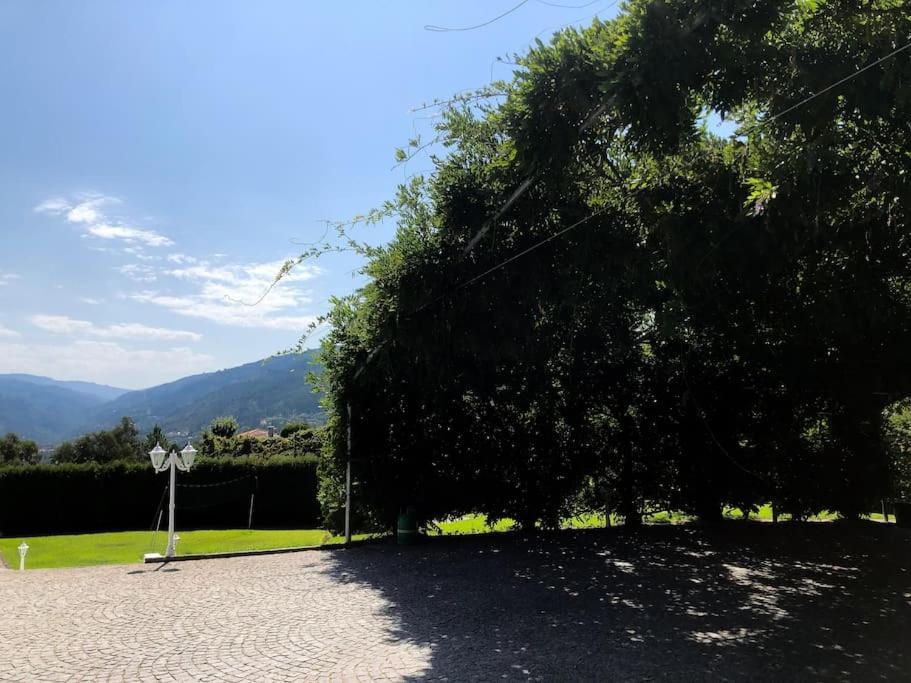 Maison Familiale De Caractere Avec Piscine Padronelo Exterior foto