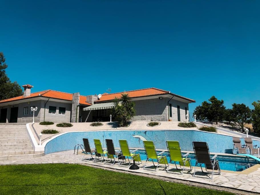 Maison Familiale De Caractere Avec Piscine Padronelo Exterior foto