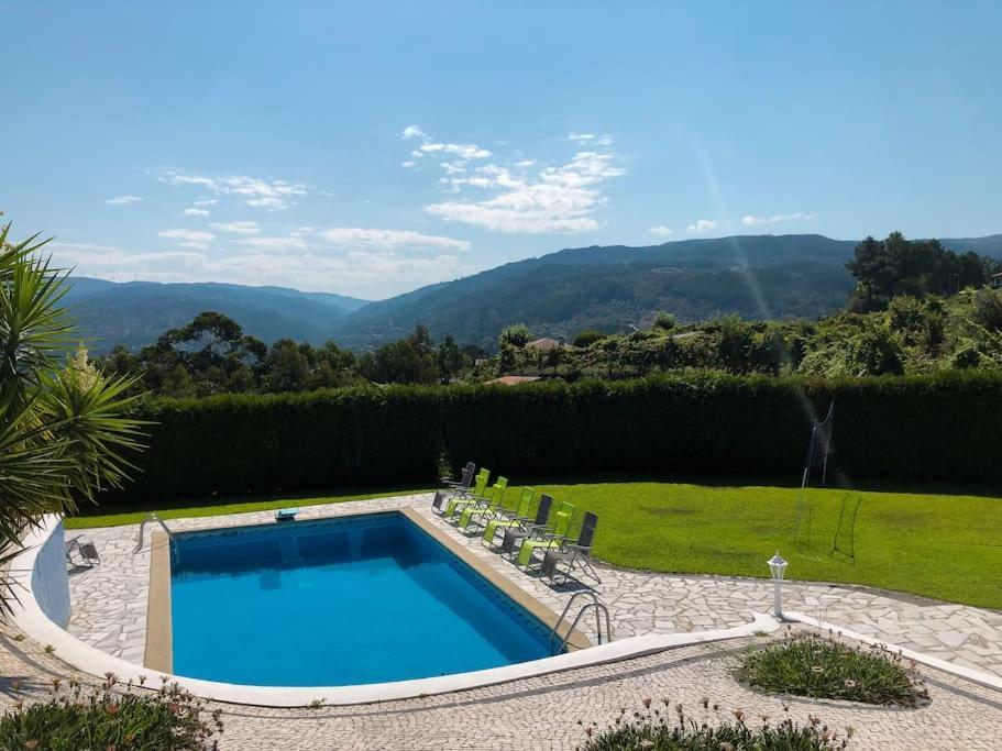 Maison Familiale De Caractere Avec Piscine Padronelo Exterior foto