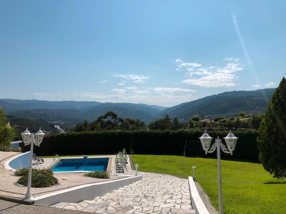 Maison Familiale De Caractere Avec Piscine Padronelo Exterior foto